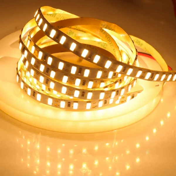 Cinta led 110v x 10mt cálida